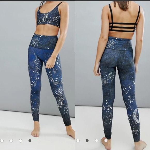 Onzie Pants - NWOT Onzie Celestial Print Graphic Hi-Rise Yoga
